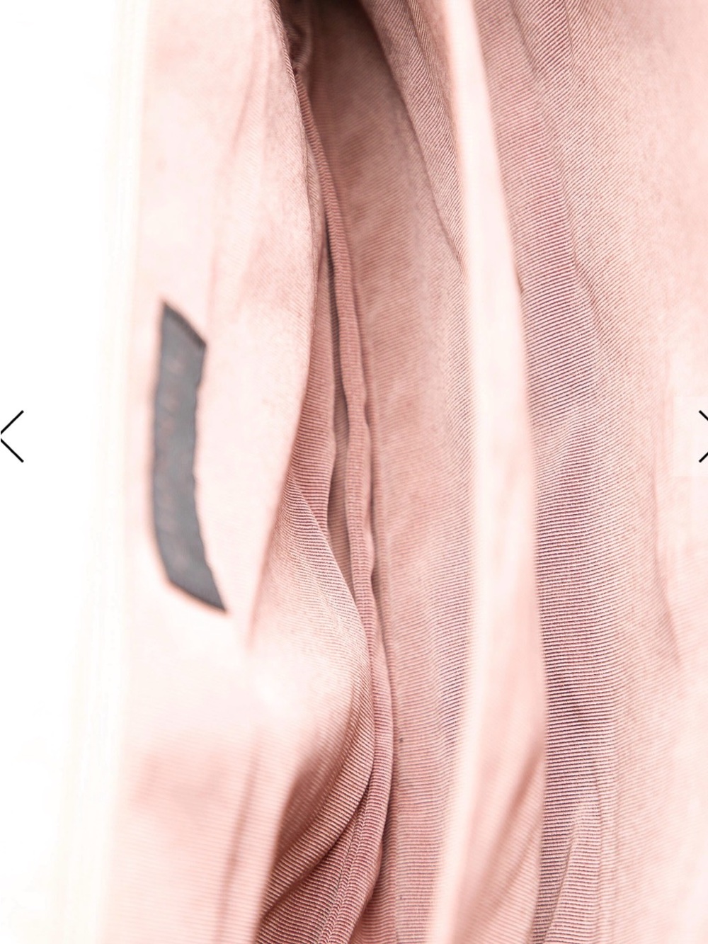 CHANEL suede chocolate bar in ballet pink/ nude - Picture 6 of 11
